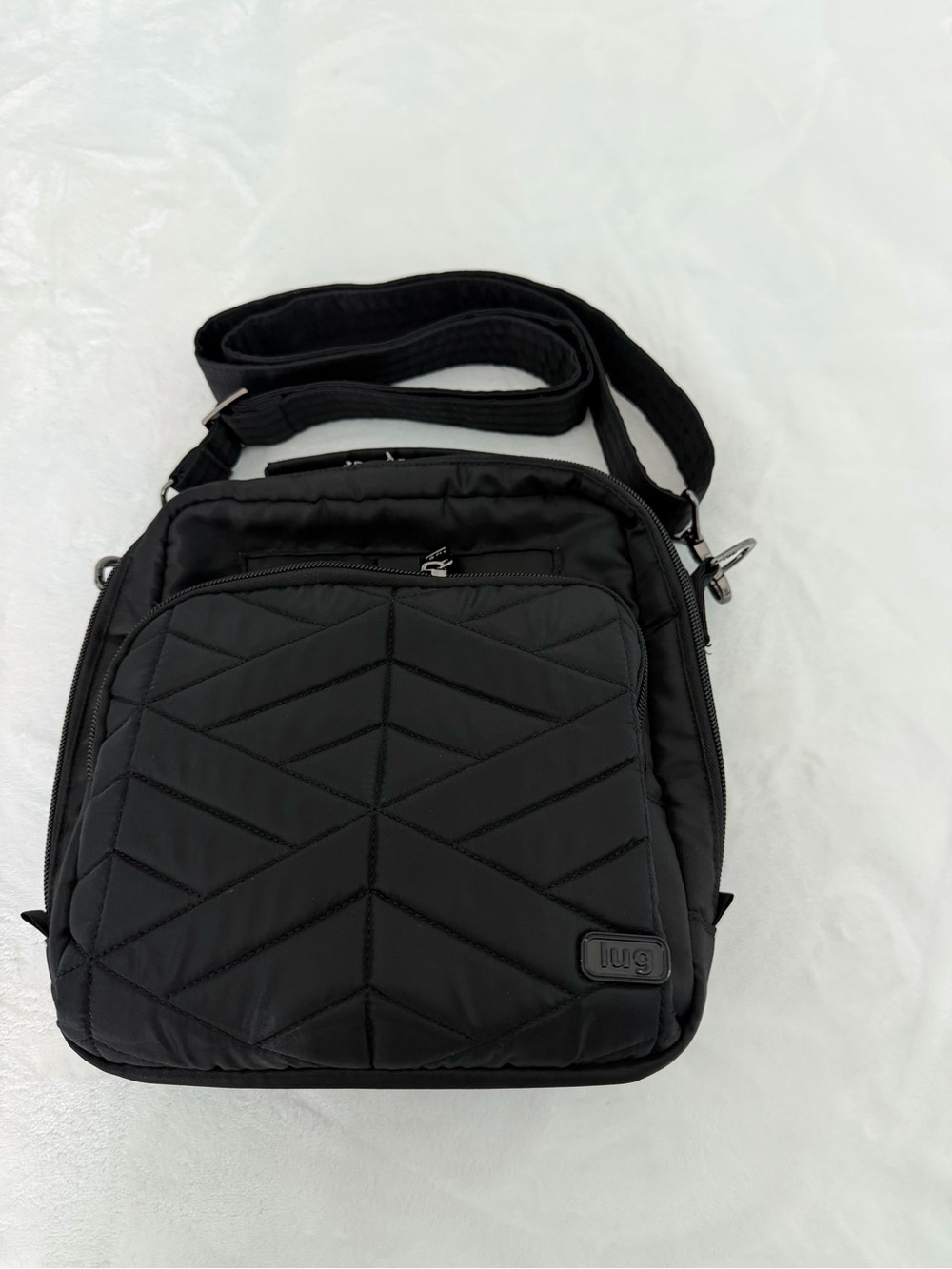 Lug Ranger 2 Crossbody Bag Black Quilted Resort Tropics Lining Built In Wallet